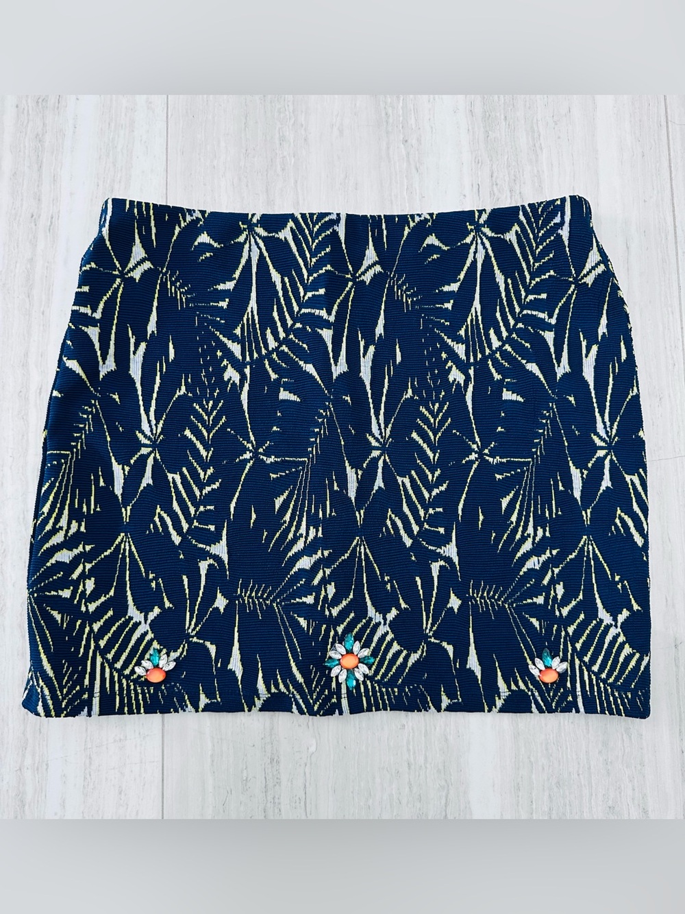 Zara Navy Mini Skirt with Cream Leaf Print